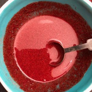 Mix of maple syrup, beetroot powder, spices and milk